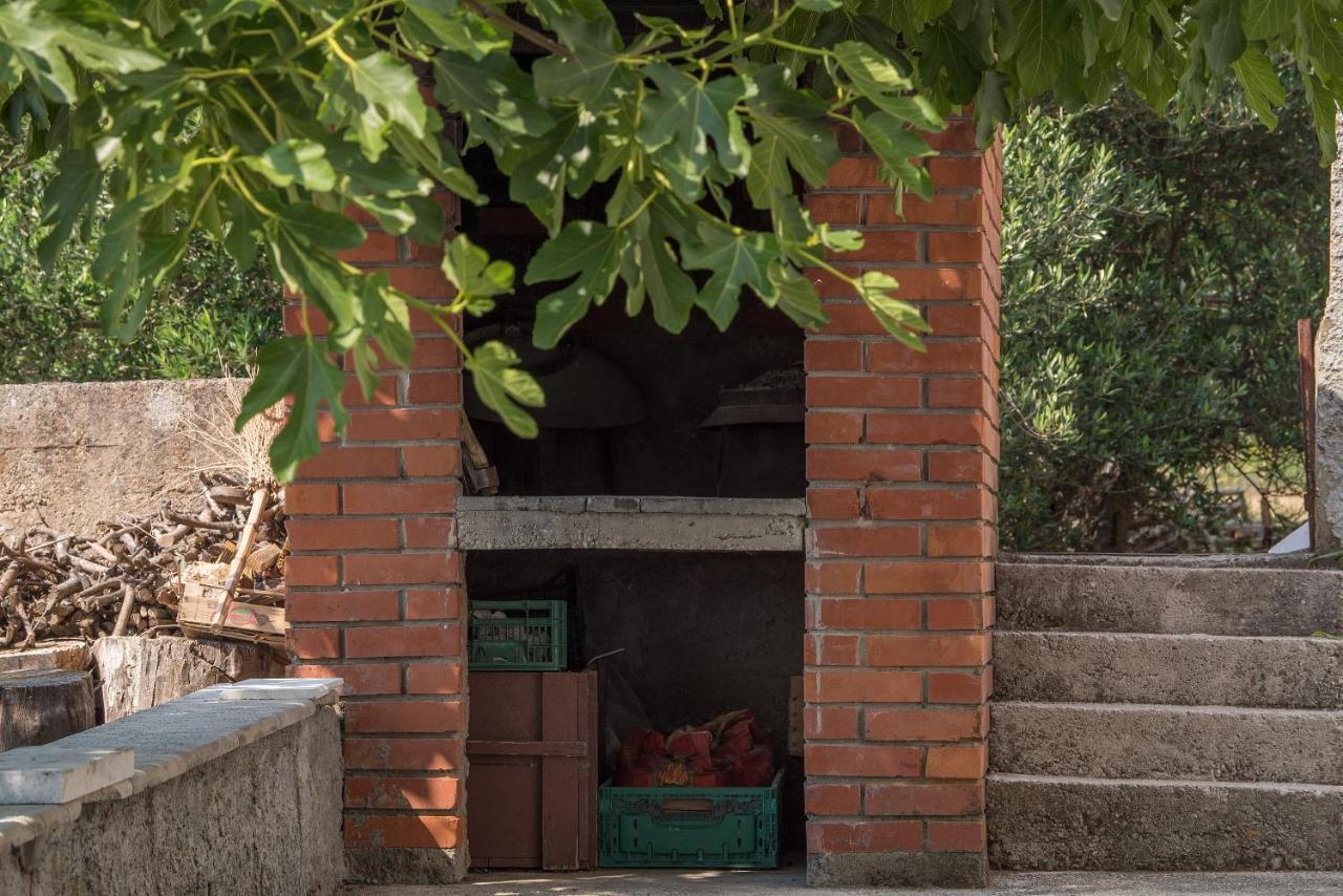 Apartment Strawberry Makarska Exterior foto