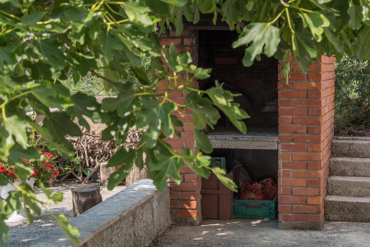 Apartment Strawberry Makarska Exterior foto